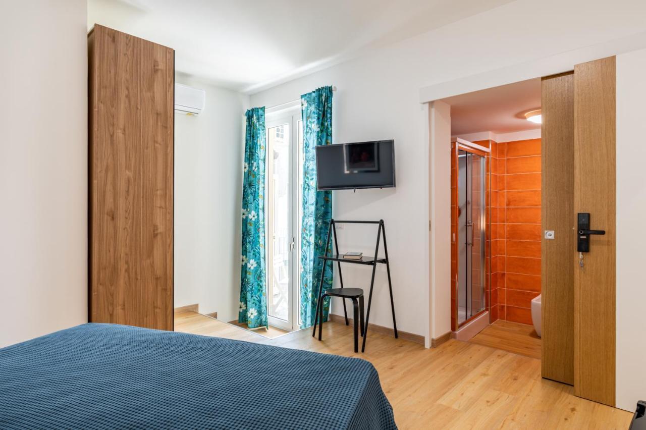 Catania Central Guest House - Rooms With Balcony Exterior photo
