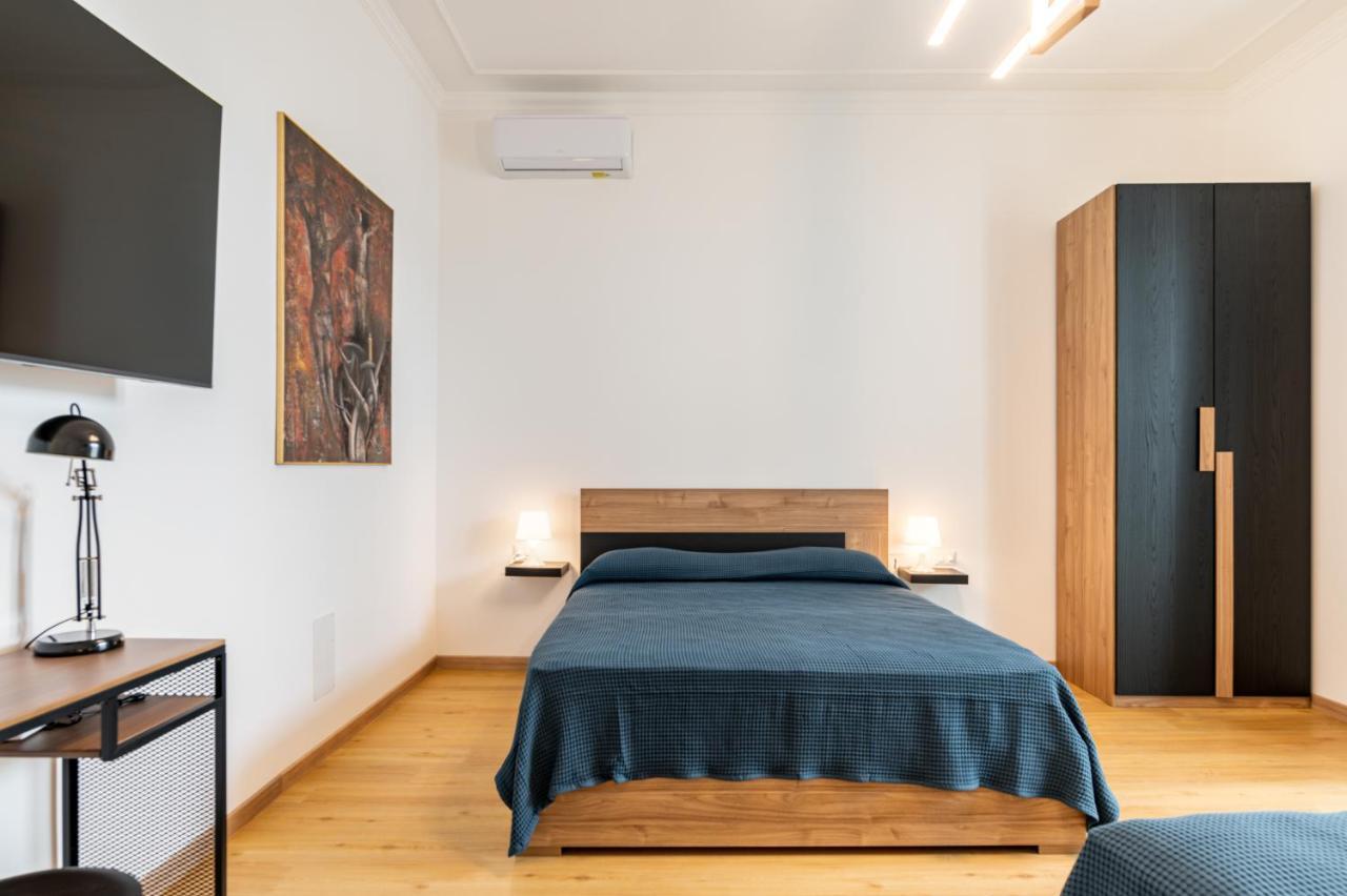 Catania Central Guest House - Rooms With Balcony Exterior photo